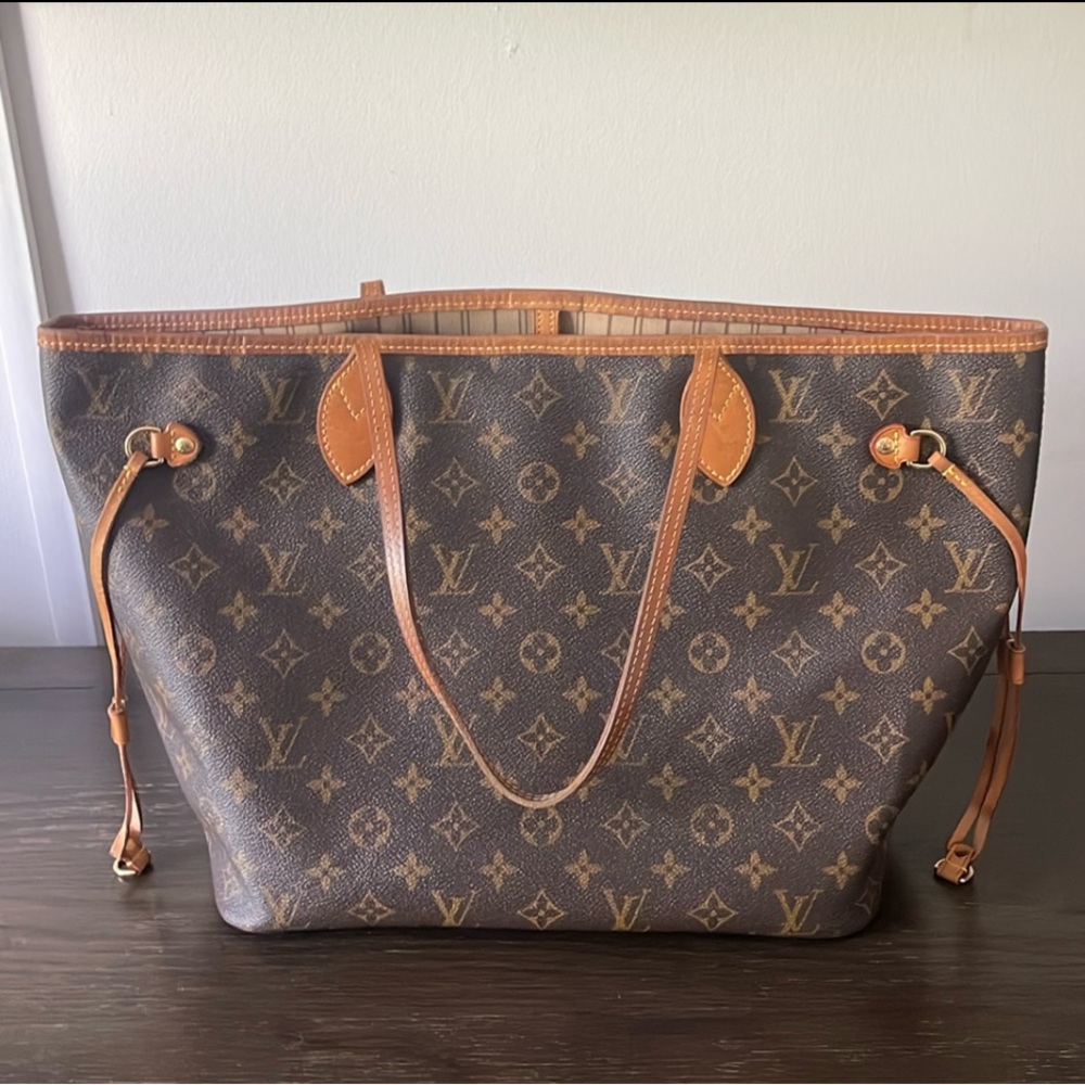 Louis Vuitton Neverfull
